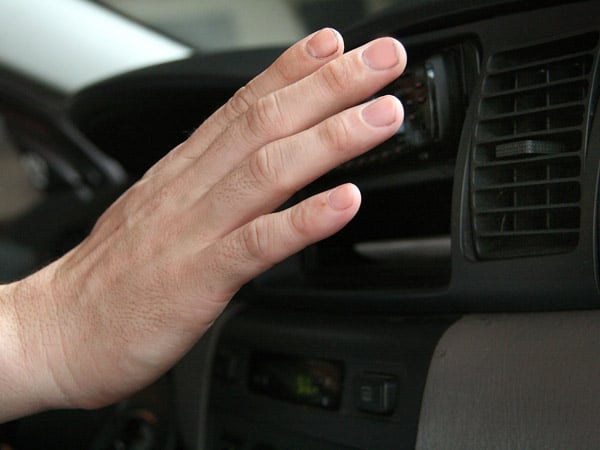 Prezzi-ricarica-aria-auto-Faenza